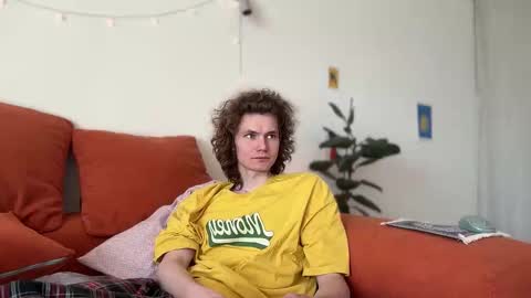 Di Alex online show from March 8, 9:02 am