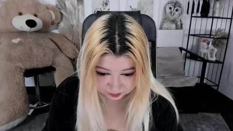 Dia online show from January 15, 2:09 am