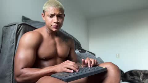 Diego online show from November 22, 10:07 pm