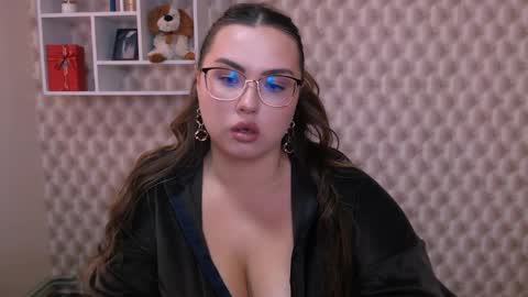 Kriss online show from April 2, 6:43 am