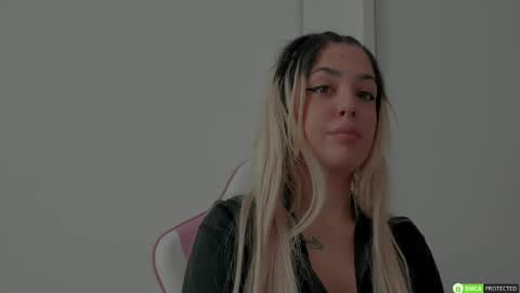 Thea online show from February 11, 7:33 am