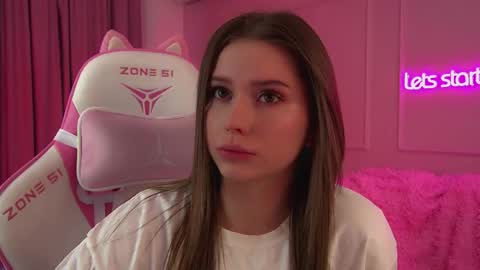 Diana online show from February 7, 11:57 am