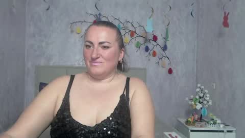 Diana online show from April 13, 11:25 am