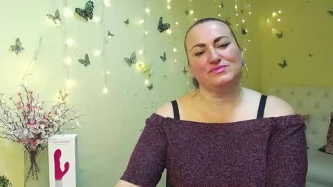 Diana online show from May 5, 5:47 am
