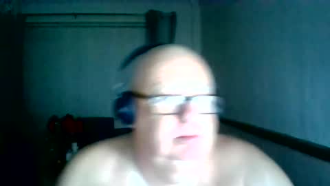dick505050 online show from July 18, 1:40 am