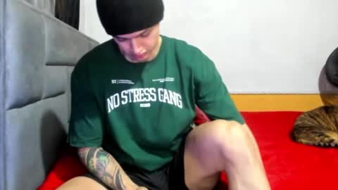 jhon online show from December 10, 10:37 pm