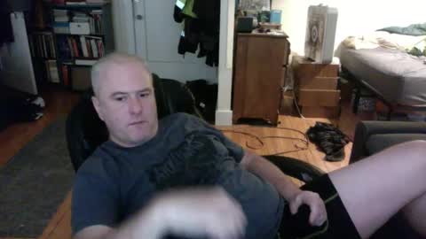 Snapshot of dickflasher5 chatting on December 31, 8:56 pm Richard Fleischer online show from December 31, 8:56 pm