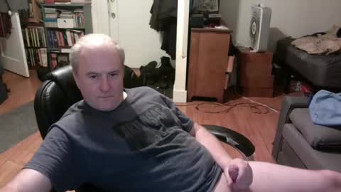 Snapshot of dickflasher5 chatting on February 14, 8:42 am Richard Fleischer online show from February 14, 8:42 am