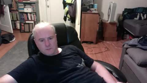 Snapshot of dickflasher5 chatting on January 3, 8:00 am Richard Fleischer online show from January 3, 8:00 am