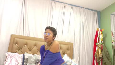 didoelizabeth online show from November 18, 3:04 pm