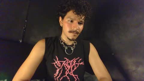 diemond_latinx98 online show from March 24, 11:16 am