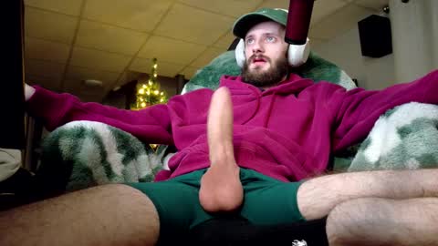 digbicknik online show from December 4, 2:22 am