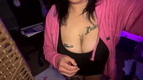 Digital Dust online show from April 3, 10:11 am