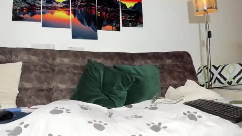 joshua online show from January 30, 8:42 pm