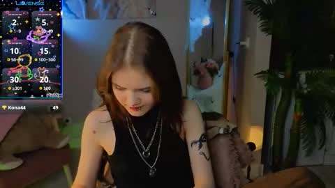 Snapshot of dilara_xbaby chatting on October 23, 6:59 am Dilara online show from October 23, 6:59 am