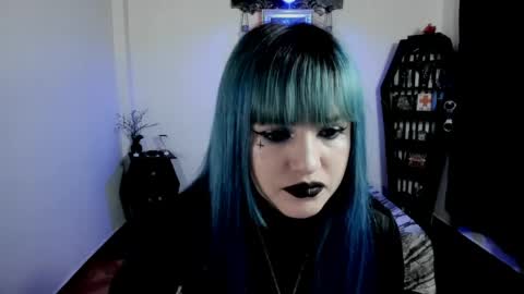 dimmuanddarkness online show from April 18, 6:43 pm