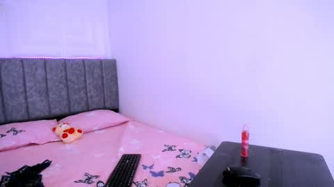 DINA online show from October 2, 6:50 pm