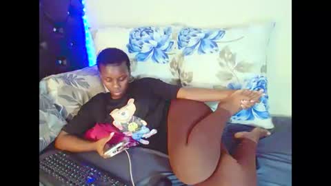 dinnydakrazx online show from October 7, 6:26 pm