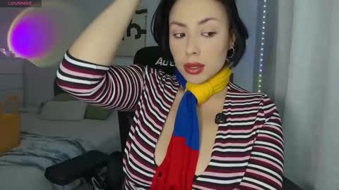 Anglica A online show from November 19, 6:50 pm