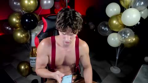 Snapshot of dirty_boss chatting on October 5, 3:26 am dirty_boss online show from October 5, 3:26 am