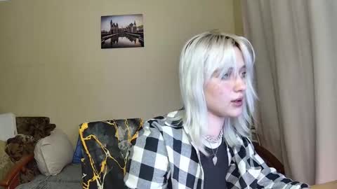 Dirty Kiss69 online show from November 4, 9:27 pm