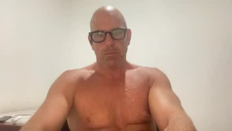 Dirtydanlondon online show from March 2, 10:44 am