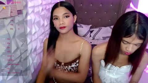Ivana  Yanna and Elisha online show from June 1, 2:40 pm