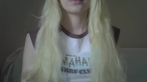 DitaMilton online show from December 20, 5:09 pm