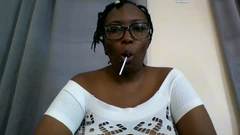 diva223306 online show from July 7, 12:09 pm