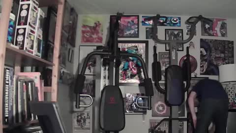 Snapshot of dix_handley_50 chatting on February 27, 4:02 am dix_handley_50 online show from February 27, 4:02 am