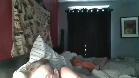 Snapshot of dixhexus chatting on January 22, 7:13 pm Chris Williams online show from January 22, 7:13 pm