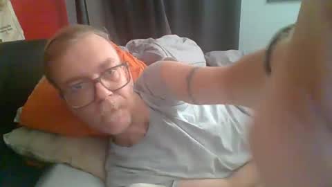 Snapshot of dixhexus chatting on January 14, 5:23 pm Chris Williams online show from January 14, 5:23 pm