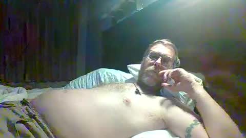 Snapshot of dixhexus chatting on September 16, 1:07 am Chris Williams online show from September 16, 1:07 am