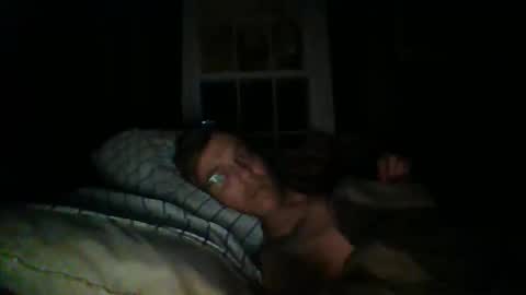 Snapshot of dixhexus chatting on December 16, 9:03 am Chris Williams online show from December 16, 9:03 am