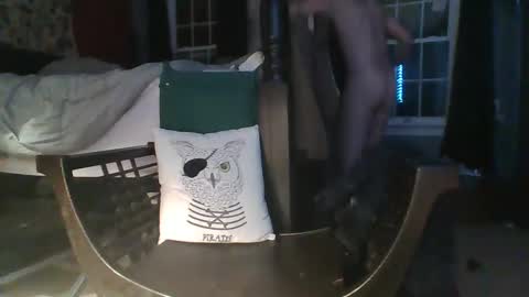 Snapshot of dixhexus chatting on February 6, 7:02 am Chris Williams online show from February 6, 7:02 am