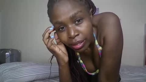 dixie_slutty12 online show from June 7, 3:28 pm