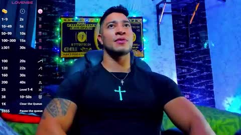 Dixon online show from December 18, 12:06 am