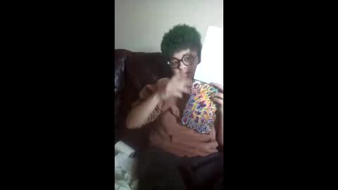 dizzinsweatyy online show from February 3, 8:02 pm