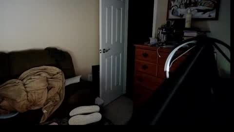 Hansel and Gretle online show from April 2, 1:35 am