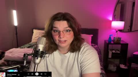 djentslut online show from December 5, 11:23 pm