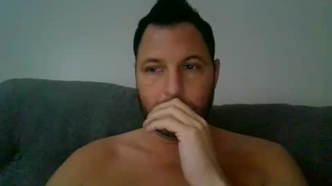 dkaka4 online show from November 16, 9:50 pm