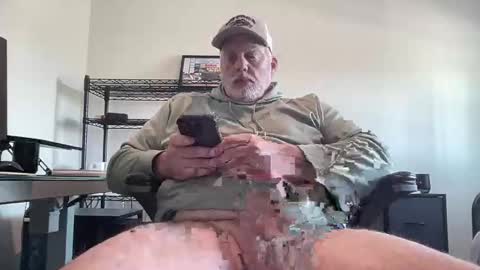 dmb2014444 online show from April 18, 6:43 pm