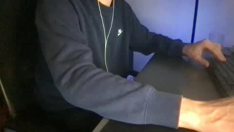 doctor_luv_69 online show from June 19, 9:54 pm