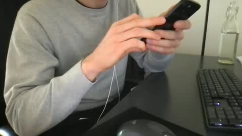 doctor_luv_69 online show from April 29, 7:57 am