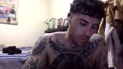 Dogboi online show from January 4, 1:42 am