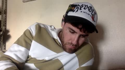 Dogboi online show from February 21, 6:37 pm