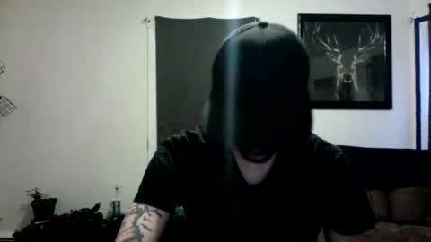 Snapshot of doingmek9 chatting on December 7, 9:17 pm doingmek9 online show from December 7, 9:17 pm