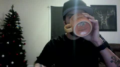 Snapshot of doingmek9 chatting on December 28, 10:02 pm doingmek9 online show from December 28, 10:02 pm