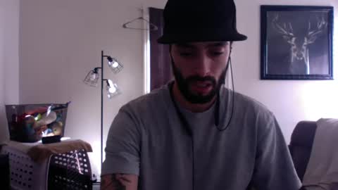 Snapshot of doingmek9 chatting on February 21, 2:38 pm doingmek9 online show from February 21, 2:38 pm