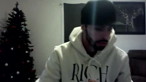 Snapshot of doingmek9 chatting on December 25, 11:53 pm doingmek9 online show from December 25, 11:53 pm